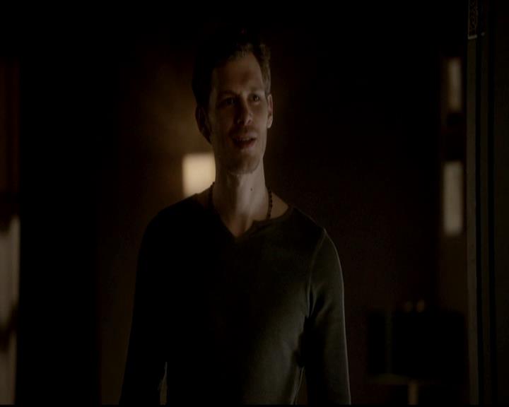 VampireDiariesWorld-dot-org_4x16BringItOn1505.jpg