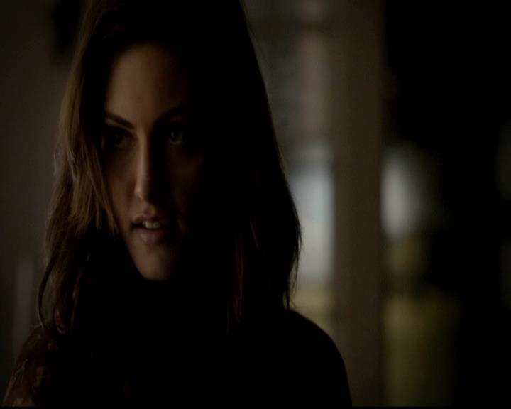 VampireDiariesWorld-dot-org_4x16BringItOn1562.jpg