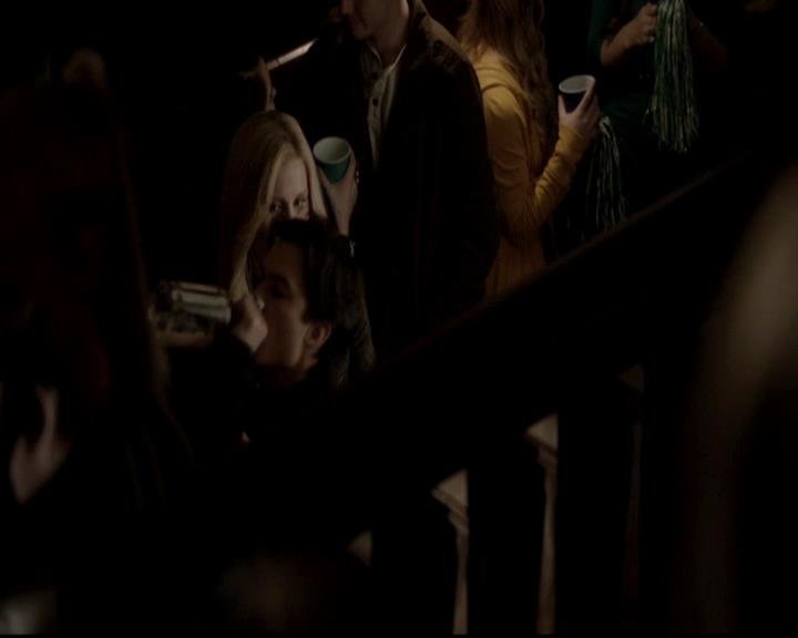 VampireDiariesWorld-dot-org_4x16BringItOn1809.jpg
