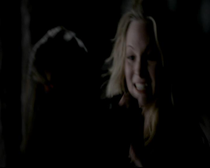 VampireDiariesWorld-dot-org_4x16BringItOn1848.jpg