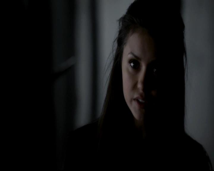 VampireDiariesWorld-dot-org_4x16BringItOn1874.jpg