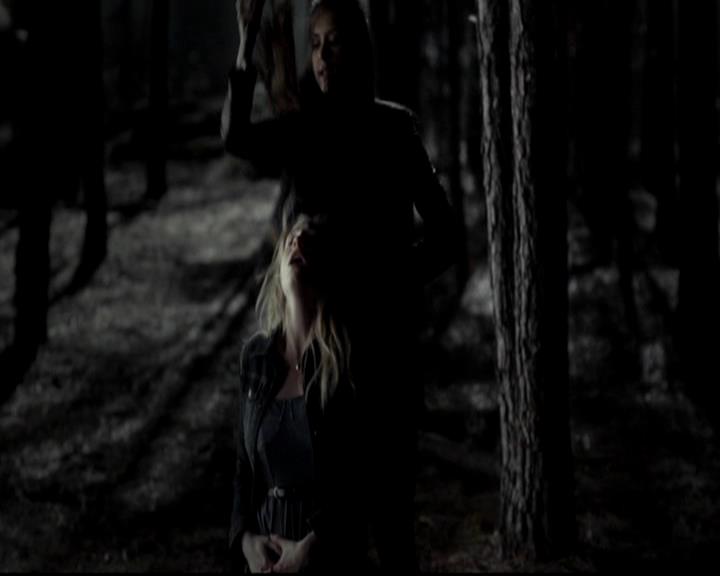 VampireDiariesWorld-dot-org_4x16BringItOn1893.jpg