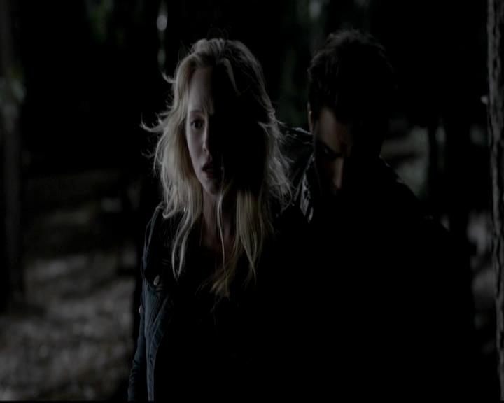 VampireDiariesWorld-dot-org_4x16BringItOn1903.jpg