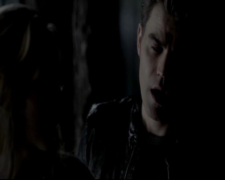 VampireDiariesWorld-dot-org_4x16BringItOn1908.jpg