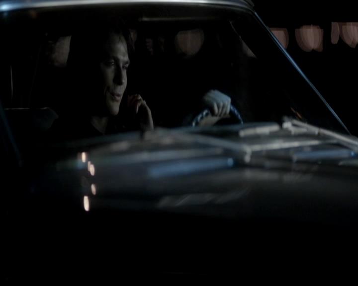 VampireDiariesWorld-dot-org_4x16BringItOn2232.jpg