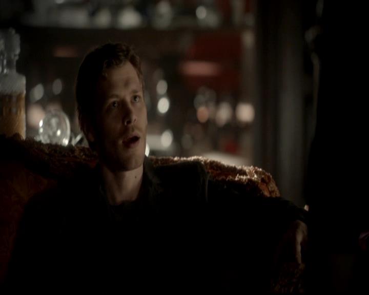 VampireDiariesWorld-dot-org_4x17BecauseTheNight0396.jpg