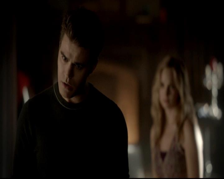 VampireDiariesWorld-dot-org_4x17BecauseTheNight0410.jpg