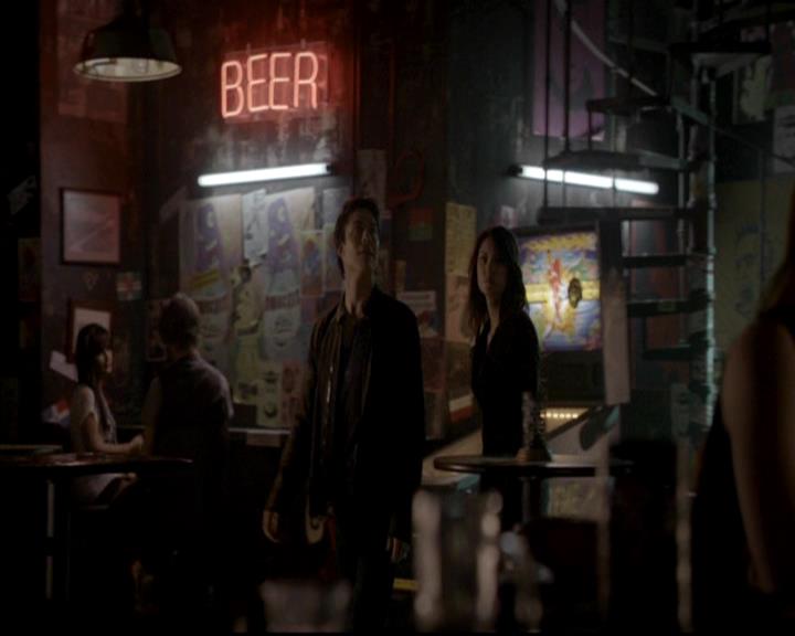 VampireDiariesWorld-dot-org_4x17BecauseTheNight0426.jpg