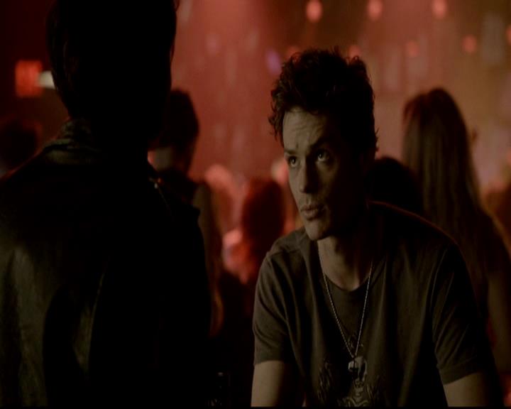 VampireDiariesWorld-dot-org_4x17BecauseTheNight0463.jpg