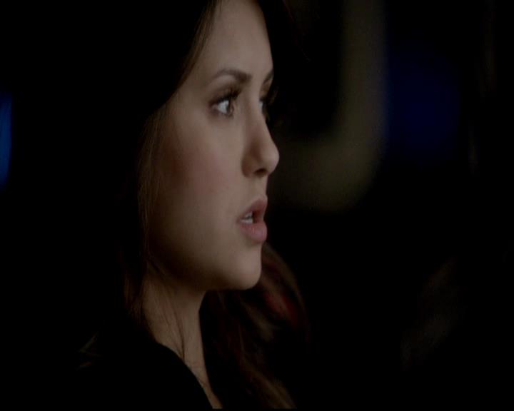 VampireDiariesWorld-dot-org_4x17BecauseTheNight0643.jpg