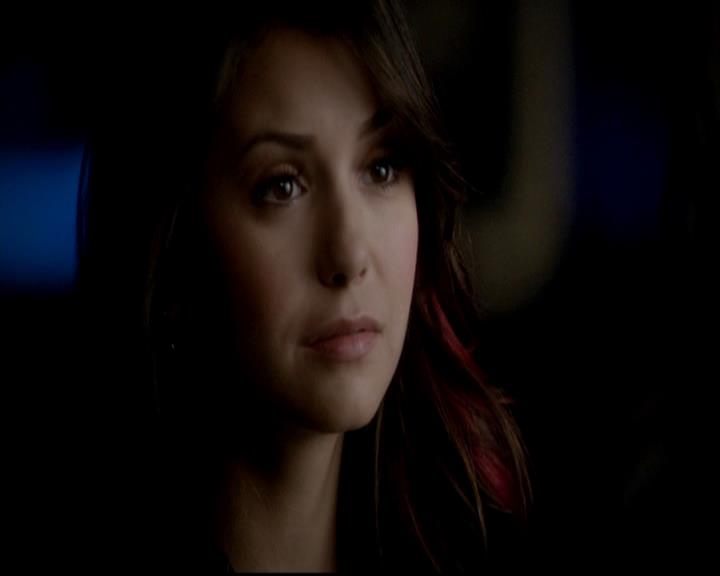 VampireDiariesWorld-dot-org_4x17BecauseTheNight0650.jpg