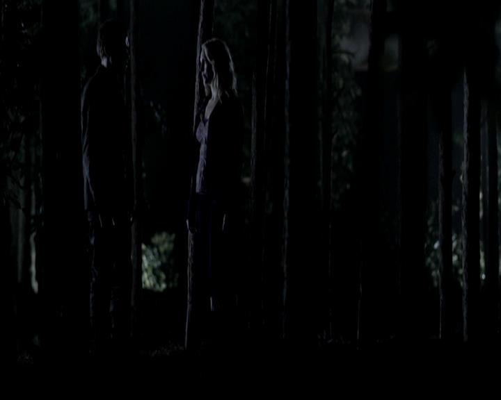 VampireDiariesWorld-dot-org_4x17BecauseTheNight1548.jpg