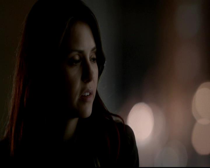 VampireDiariesWorld-dot-org_4x17BecauseTheNight1819.jpg