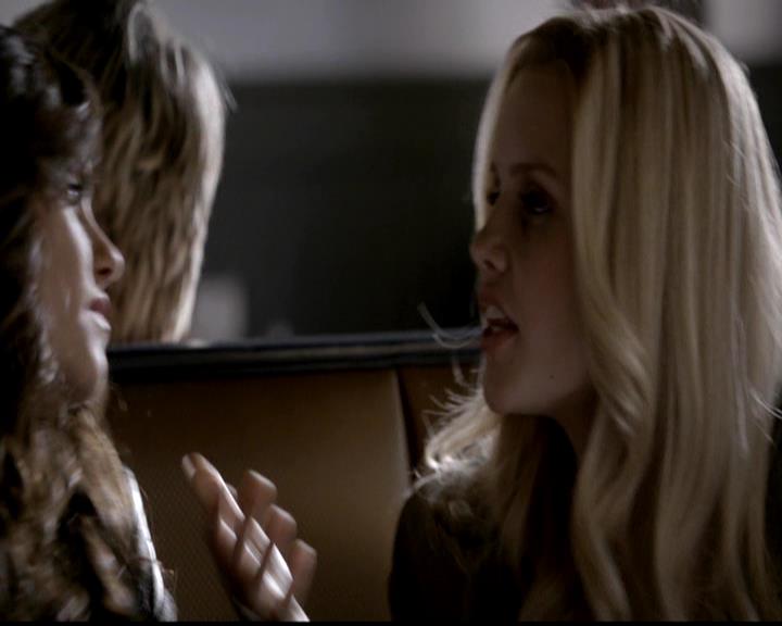 VampireDiariesWorld-dot-org_4x18AmericanGothic0425.jpg