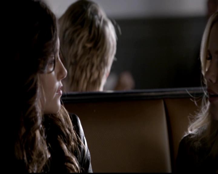 VampireDiariesWorld-dot-org_4x18AmericanGothic0426.jpg