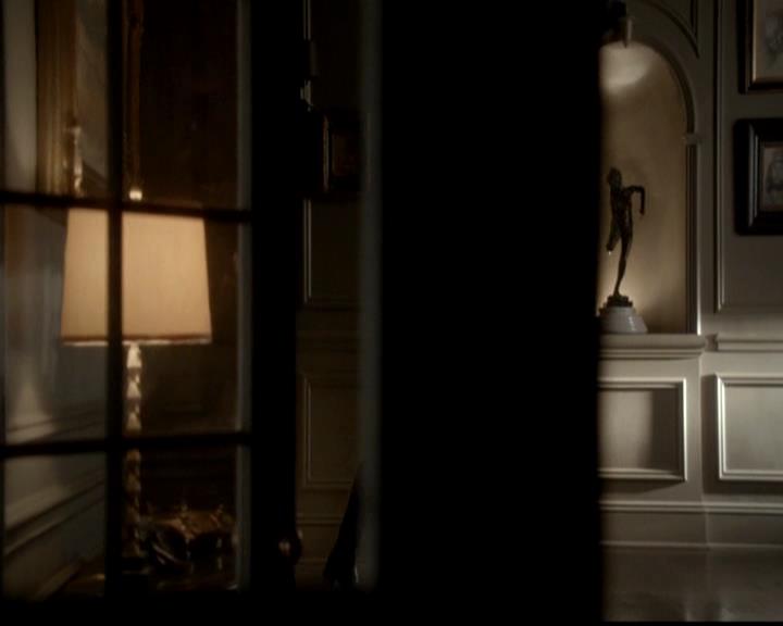 VampireDiariesWorld-dot-org_4x18AmericanGothic0486.jpg