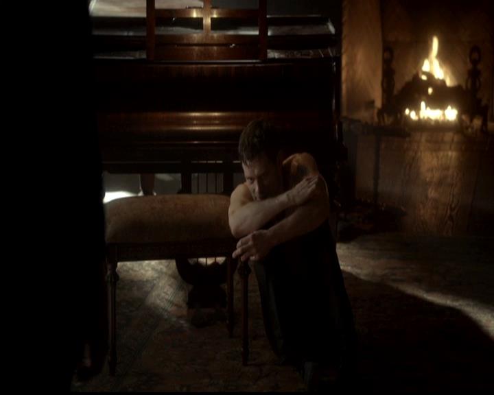 VampireDiariesWorld-dot-org_4x18AmericanGothic0498.jpg