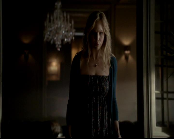 VampireDiariesWorld-dot-org_4x18AmericanGothic0508.jpg