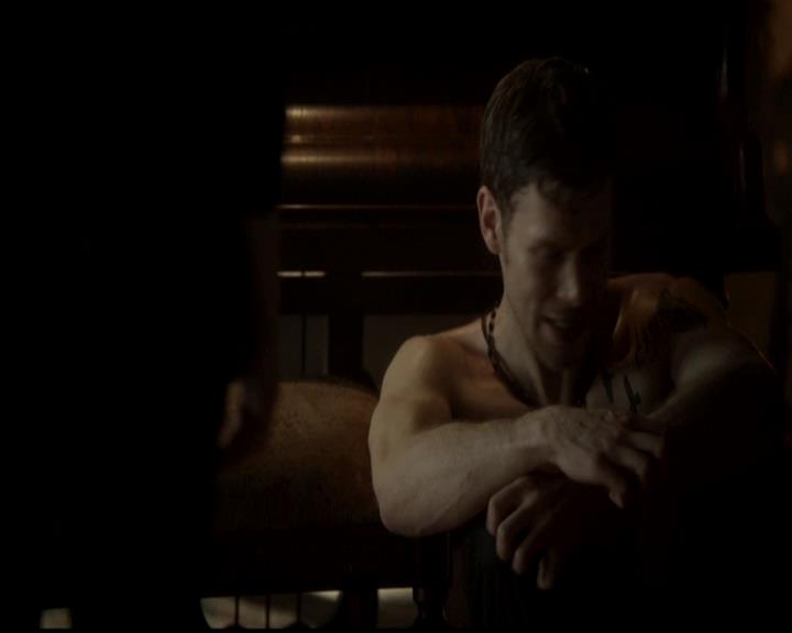 VampireDiariesWorld-dot-org_4x18AmericanGothic0519.jpg