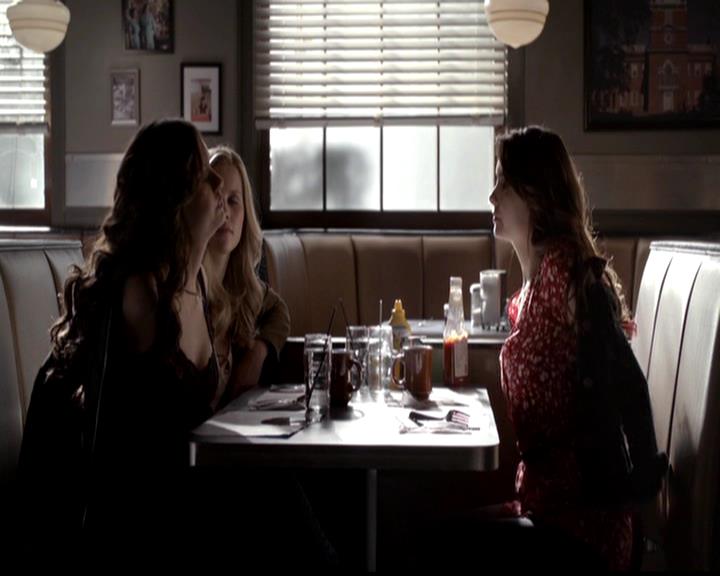 VampireDiariesWorld-dot-org_4x18AmericanGothic0703.jpg