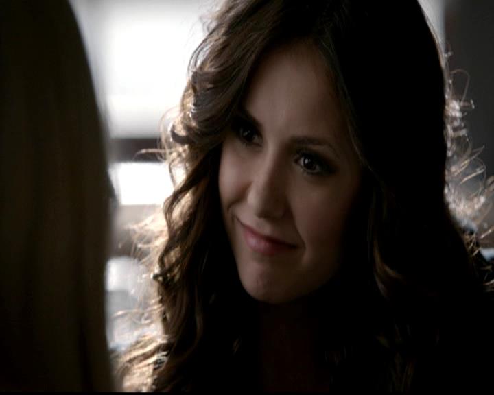 VampireDiariesWorld-dot-org_4x18AmericanGothic0801.jpg