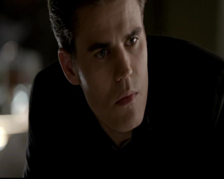 VampireDiariesWorld-dot-org_4x18AmericanGothic0819.jpg