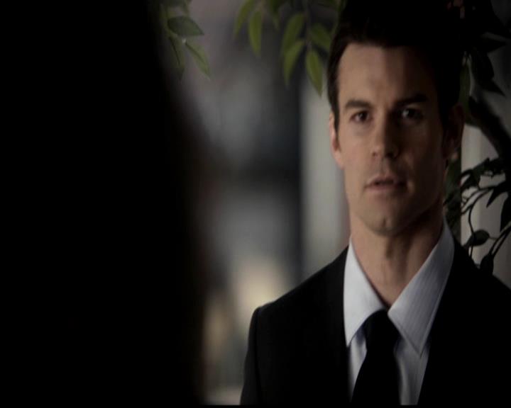 VampireDiariesWorld-dot-org_4x18AmericanGothic0829.jpg