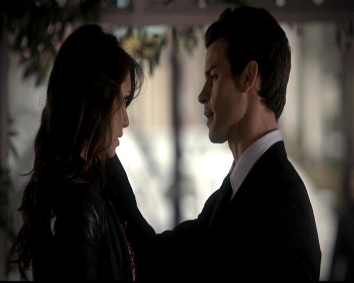 VampireDiariesWorld-dot-org_4x18AmericanGothic0838.jpg