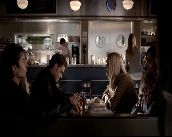 VampireDiariesWorld-dot-org_4x18AmericanGothic0890.jpg