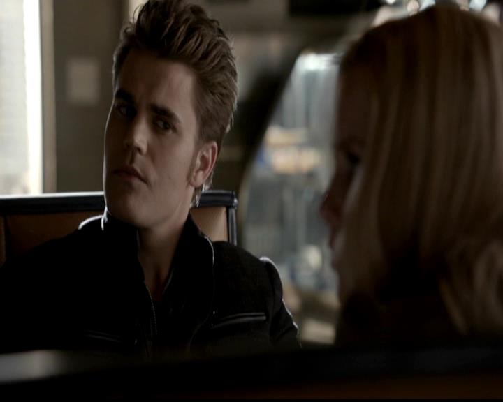 VampireDiariesWorld-dot-org_4x18AmericanGothic0902.jpg