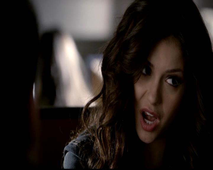 VampireDiariesWorld-dot-org_4x18AmericanGothic0923.jpg