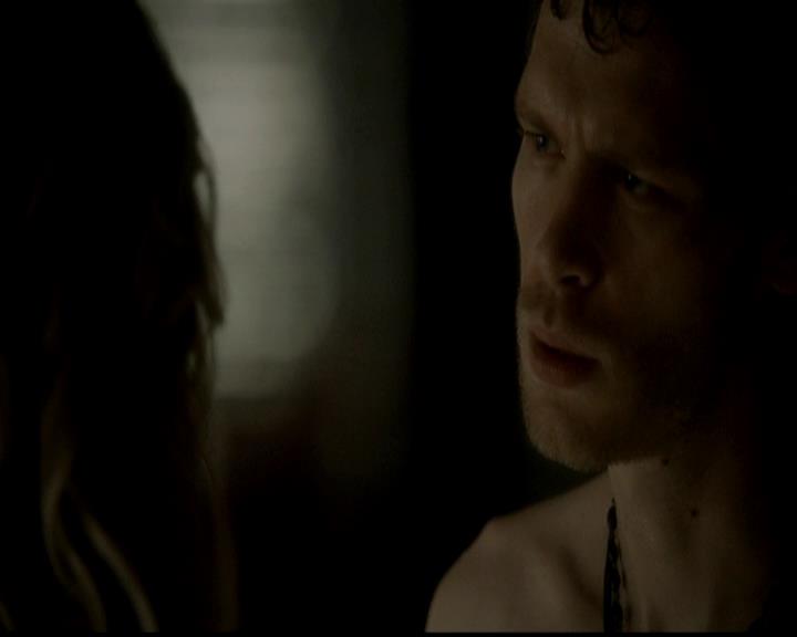 VampireDiariesWorld-dot-org_4x18AmericanGothic1438.jpg