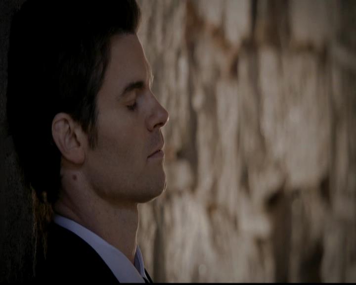 VampireDiariesWorld-dot-org_4x18AmericanGothic1581.jpg