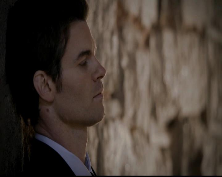 VampireDiariesWorld-dot-org_4x18AmericanGothic1582.jpg