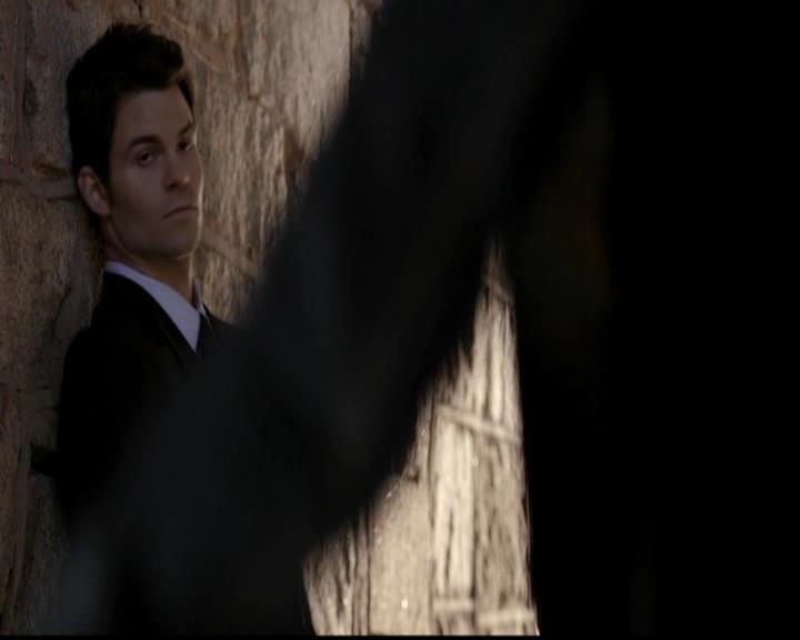 VampireDiariesWorld-dot-org_4x18AmericanGothic1601.jpg