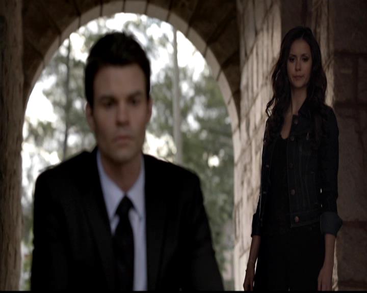 VampireDiariesWorld-dot-org_4x18AmericanGothic1686.jpg