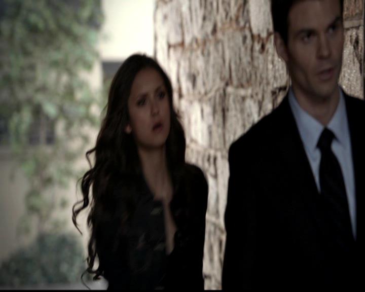 VampireDiariesWorld-dot-org_4x18AmericanGothic1747.jpg