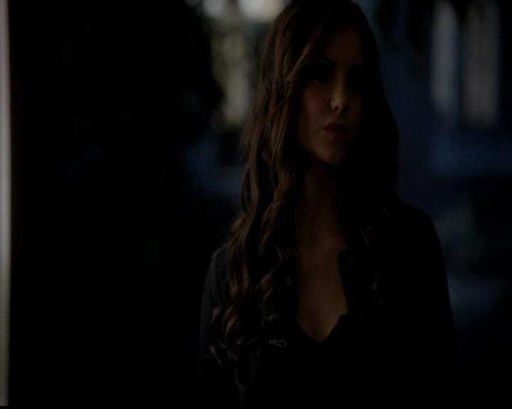 VampireDiariesWorld-dot-org_4x18AmericanGothic1788.jpg