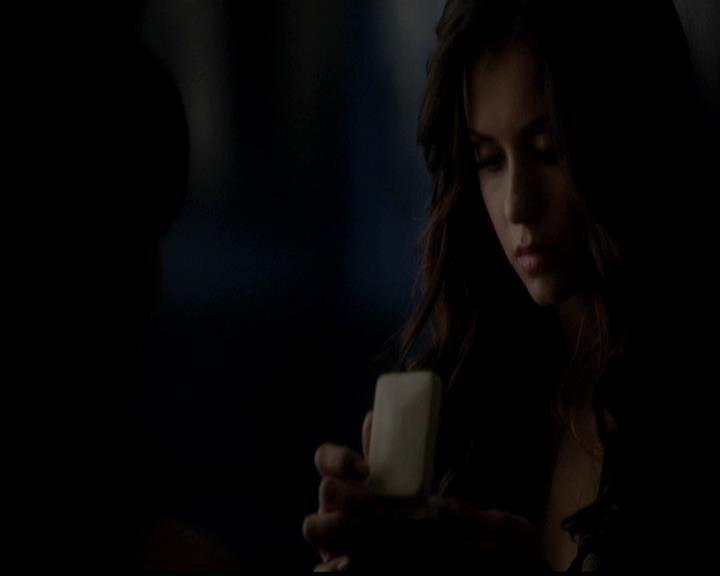 VampireDiariesWorld-dot-org_4x18AmericanGothic1794.jpg