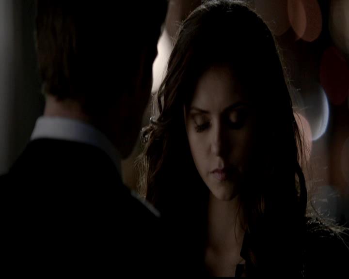 VampireDiariesWorld-dot-org_4x18AmericanGothic1849.jpg