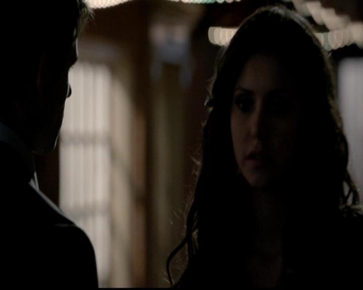 VampireDiariesWorld-dot-org_4x18AmericanGothic1903.jpg