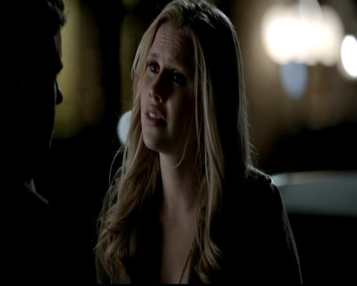 VampireDiariesWorld-dot-org_4x18AmericanGothic2002.jpg