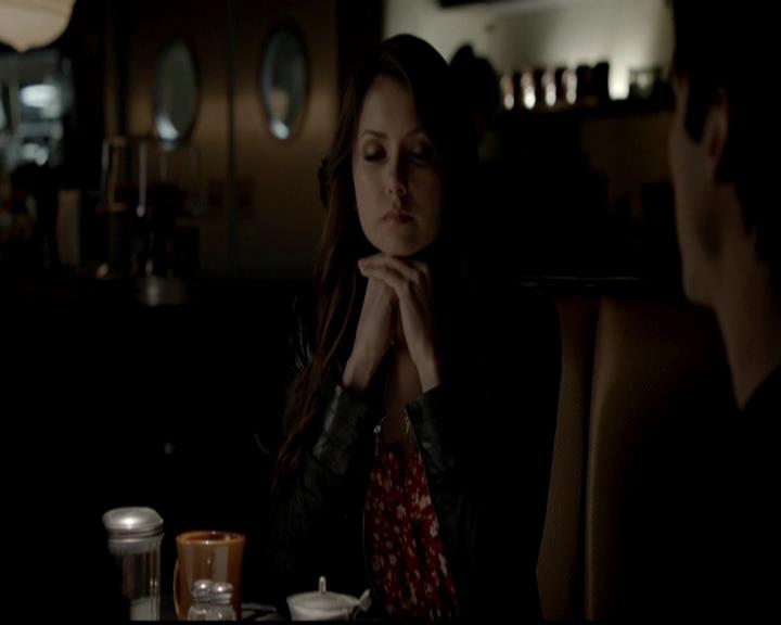 VampireDiariesWorld-dot-org_4x18AmericanGothic2210.jpg