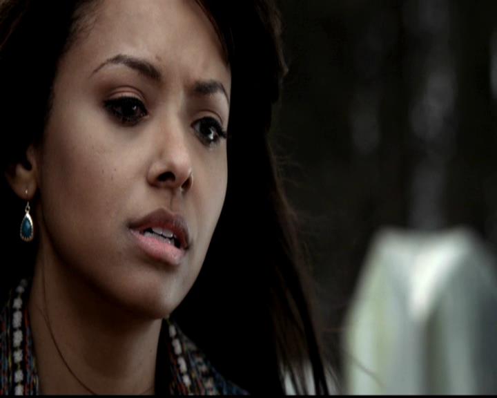 VampireDiariesWorld-dot-org_4x19PicturesOfYou0028.jpg