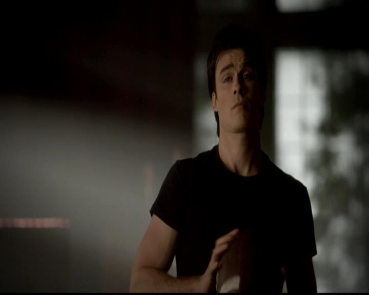 VampireDiariesWorld-dot-org_4x19PicturesOfYou0104.jpg