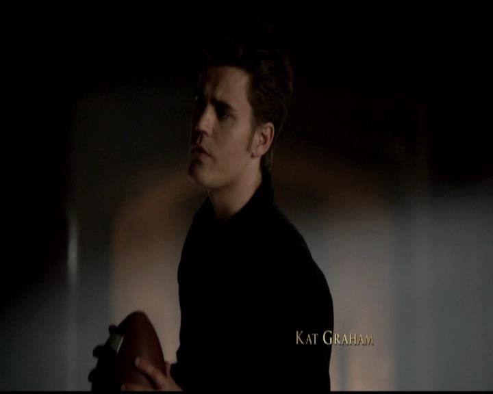 VampireDiariesWorld-dot-org_4x19PicturesOfYou0110.jpg