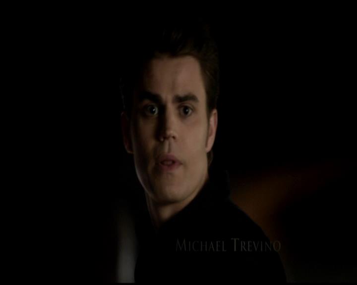 VampireDiariesWorld-dot-org_4x19PicturesOfYou0129.jpg