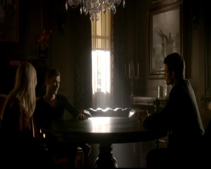 VampireDiariesWorld-dot-org_4x19PicturesOfYou0169.jpg