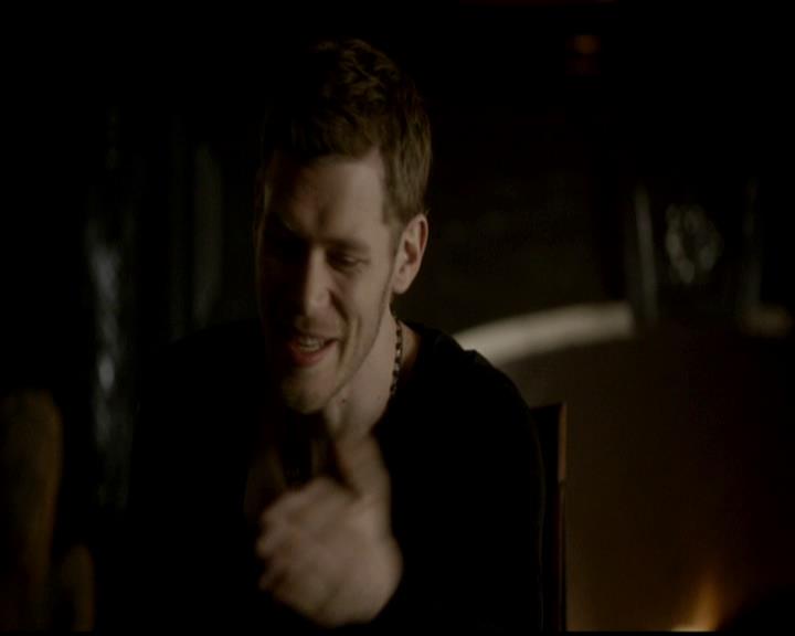 VampireDiariesWorld-dot-org_4x19PicturesOfYou0187.jpg