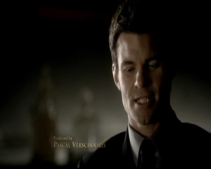 VampireDiariesWorld-dot-org_4x19PicturesOfYou0206.jpg